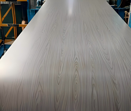 Bobinas de acero/aluminio laminadas con película de PVC con acabado de madera